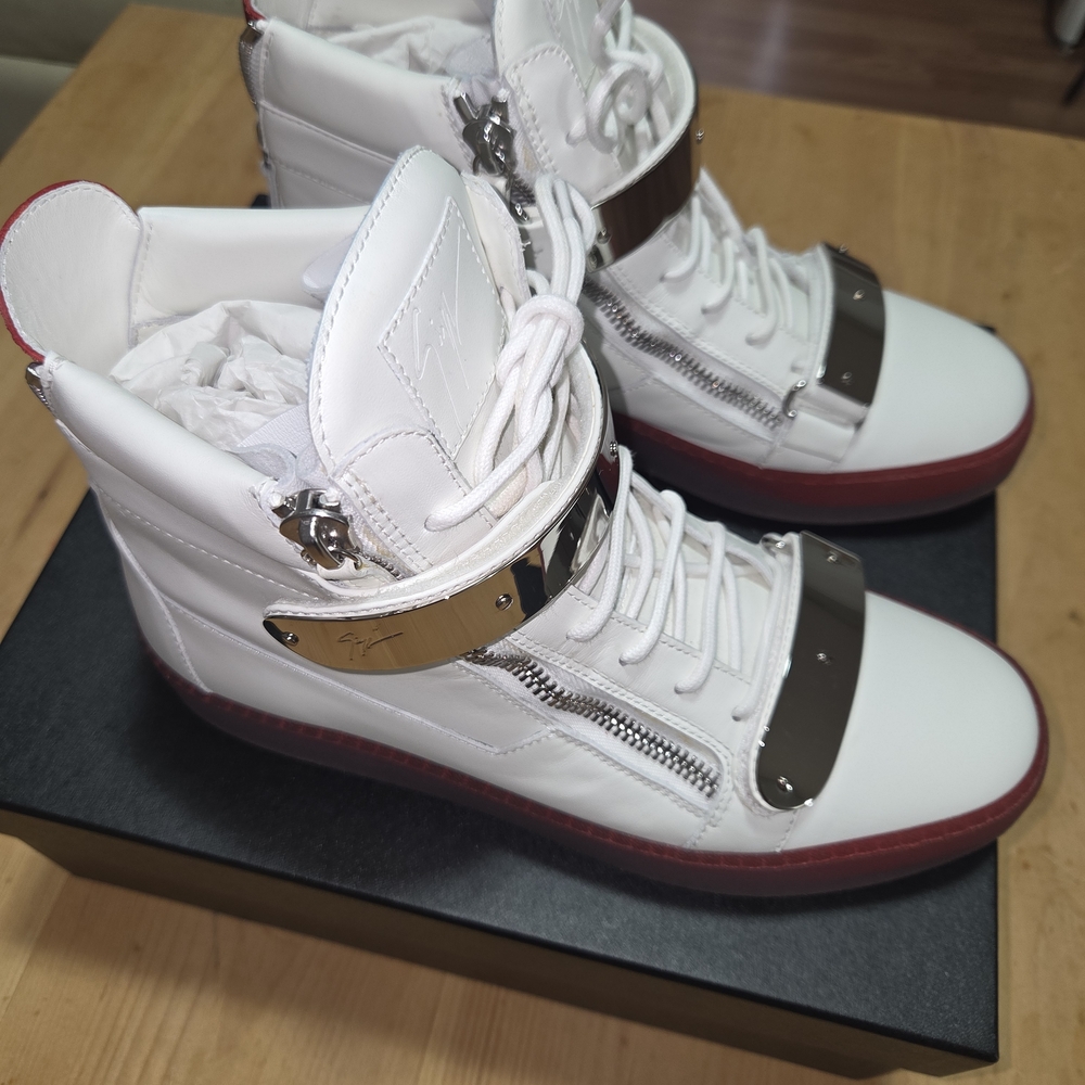 Giuseppe Zanotti White and Silver High-Tops with Red Soles - Picture 7 of 13